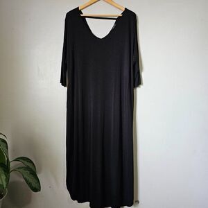 EUC ANNABELLE OVERSIZED/ LOOSE FIT BLACK DOUBLE V NECK MAXI DRESS SIZE SMALL